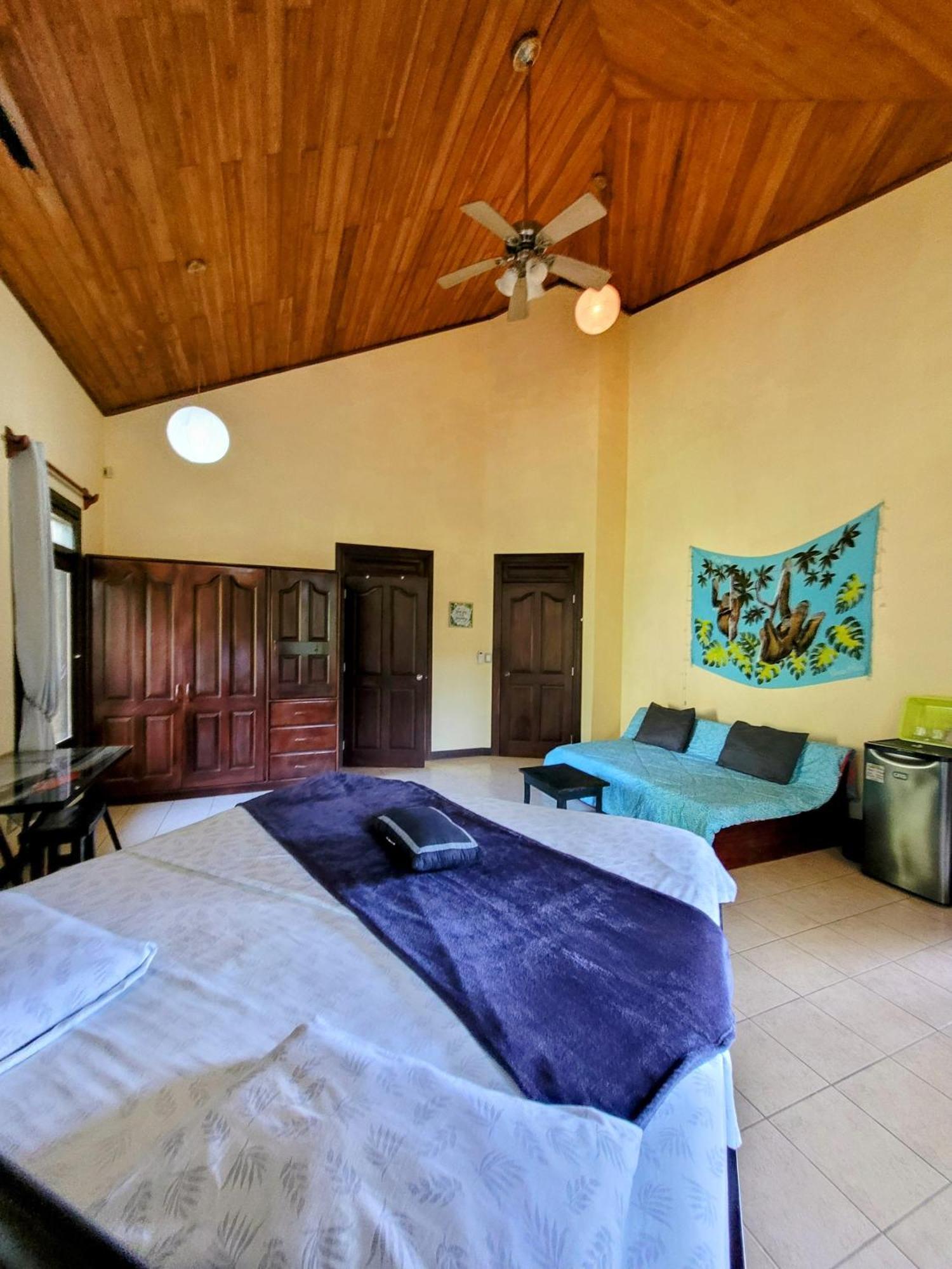 Villa Martina Palmgarden Samara Phòng bức ảnh